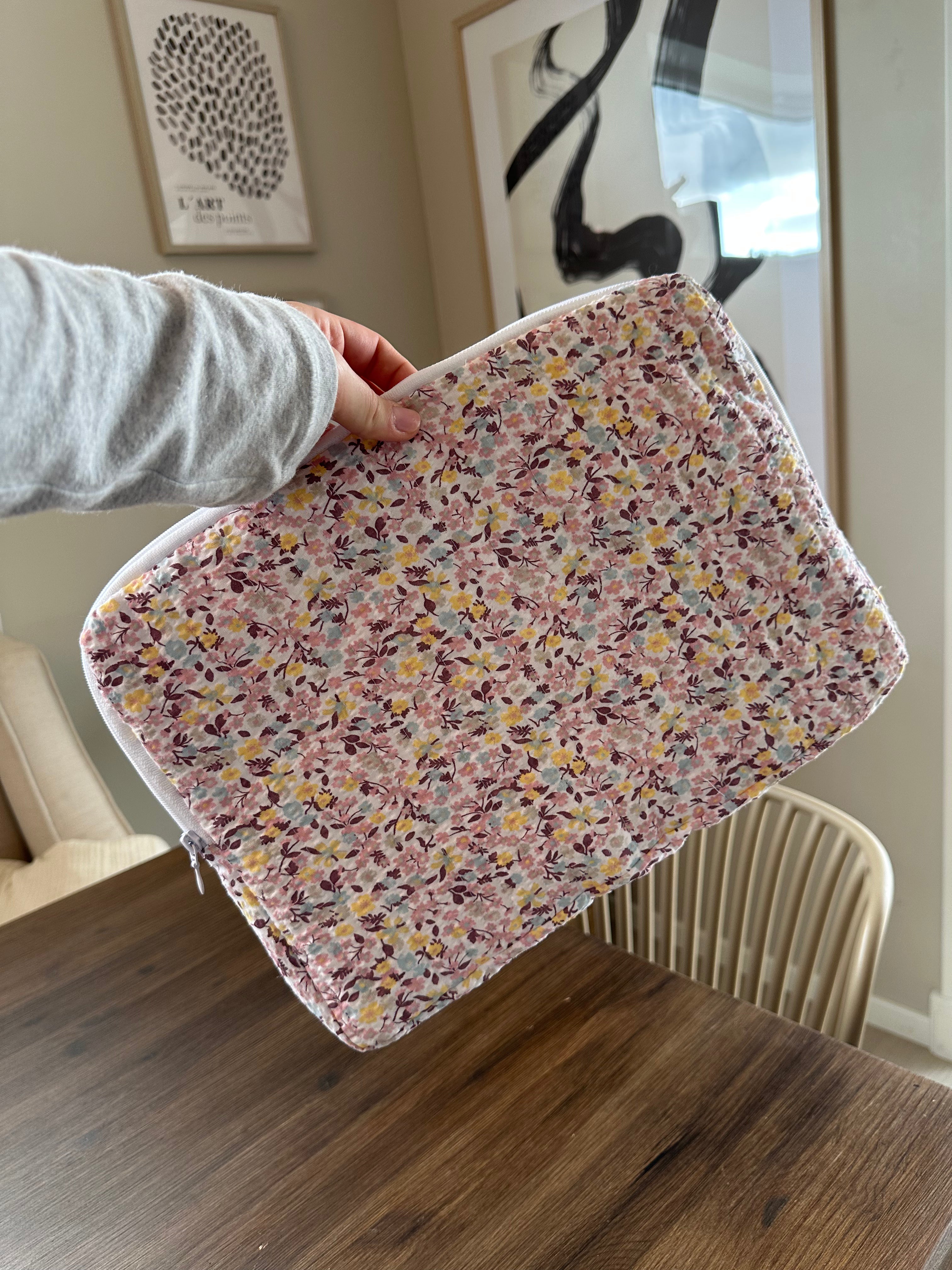 Mappe til elektronikk